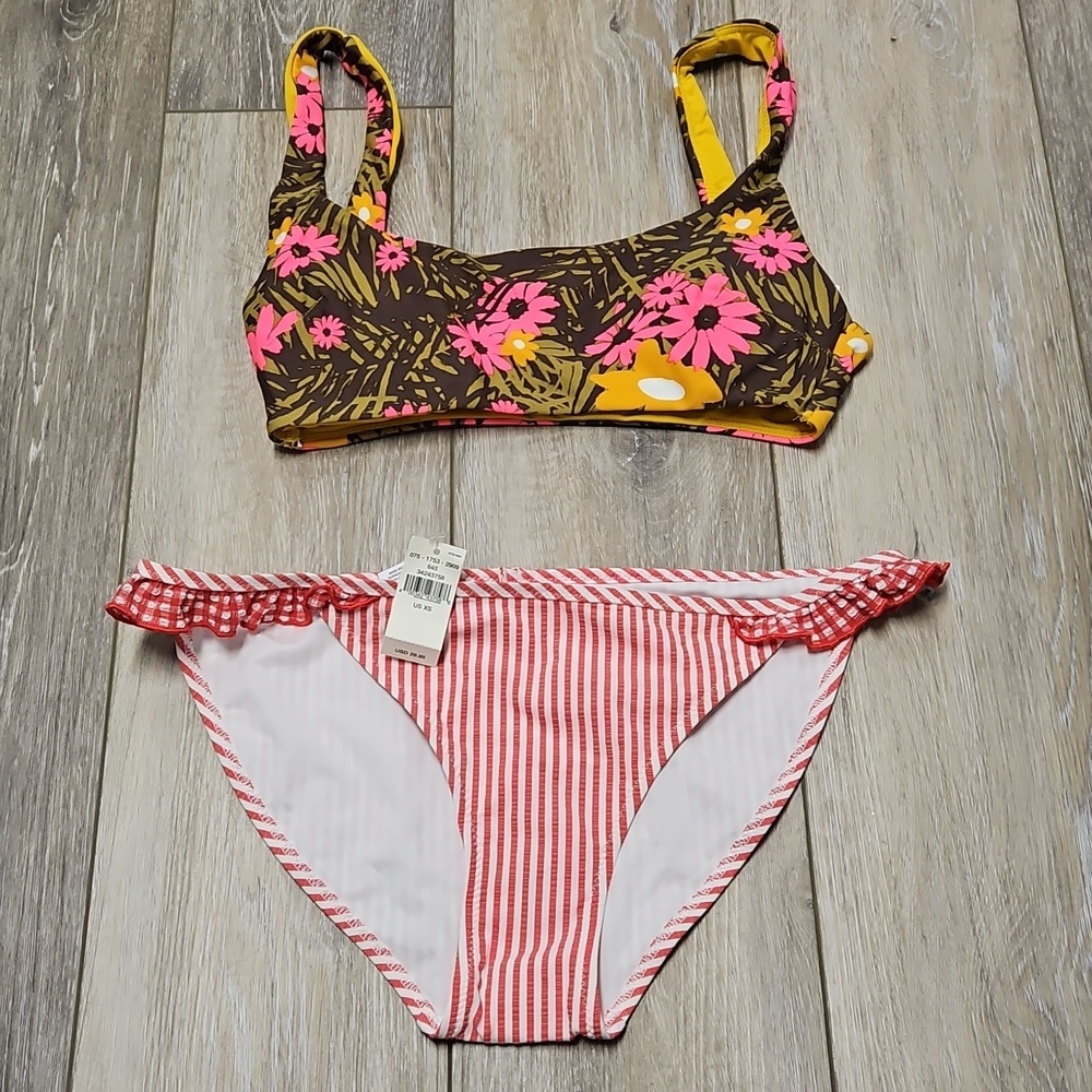 Aerie Bundle Mixed Bikini Pieces Scoop Neck Ruffle Seersucker Bottom Women's XS